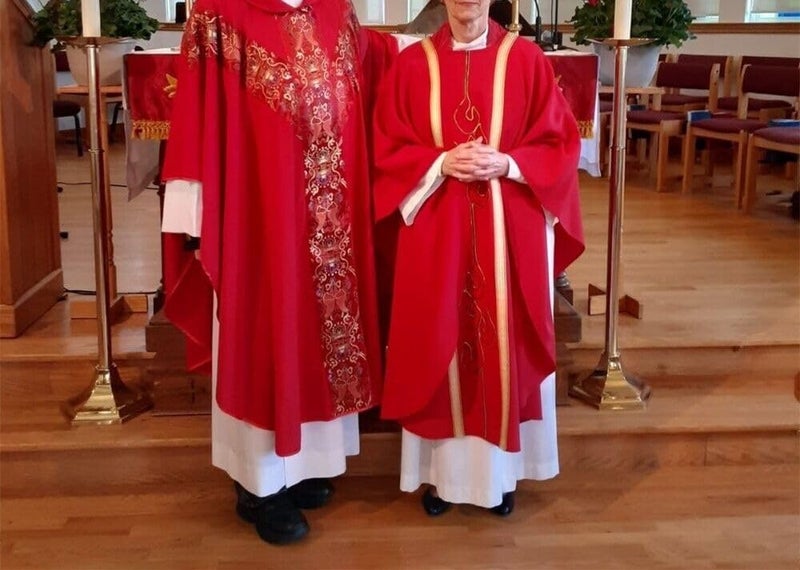 BLESSUME Church Vestments Priest Clergy Chasuble Catholic Mass Apparel Robe, Red, one size - Image 2